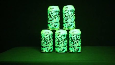 Does Brisk Tea Contain Caffeine? Discover the Facts