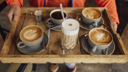 Hot Lattes vs. Cold Lattes: What’s Your Preference?
